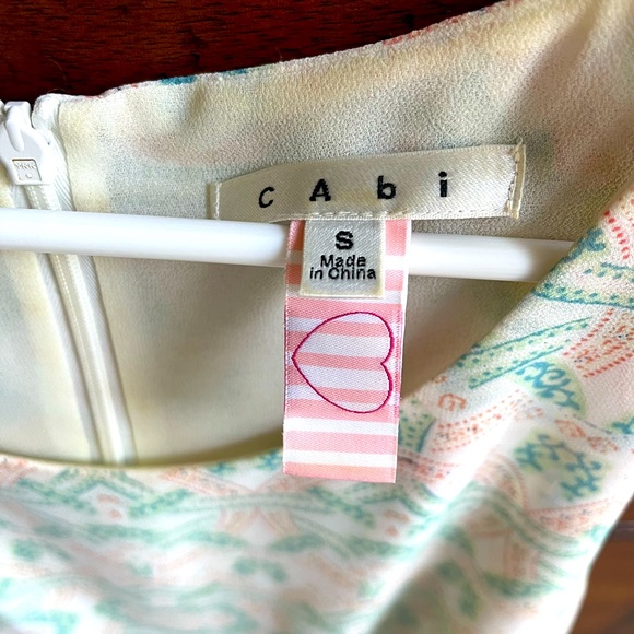 Heart of CAbi Colorful Blouse - Picture 3 of 3